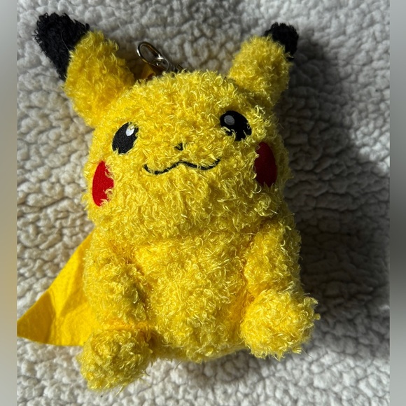 Sekiguchi Pokemon Pikachu Fluffy stuffed Yellow Pikachu Plush Keychain - Picture 2 of 9